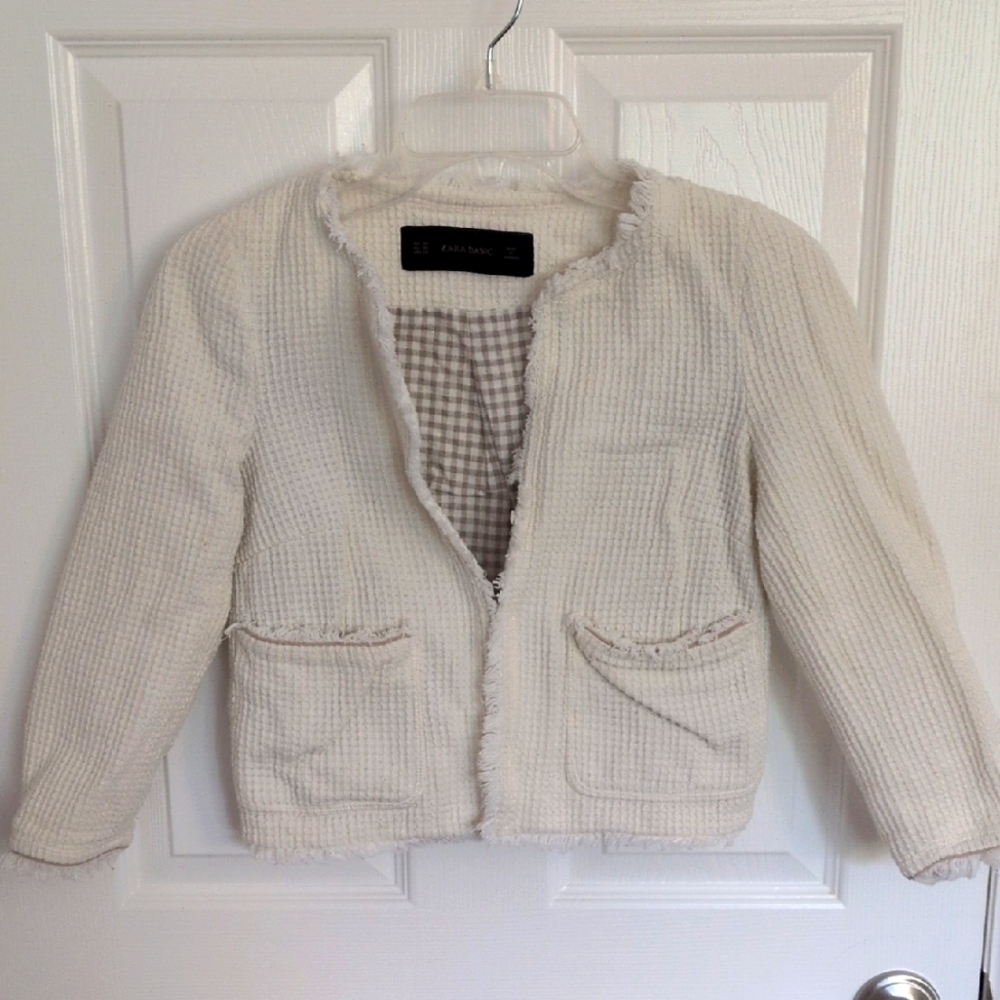 Zara Basic Cream Colored Cropped Jacket - XS